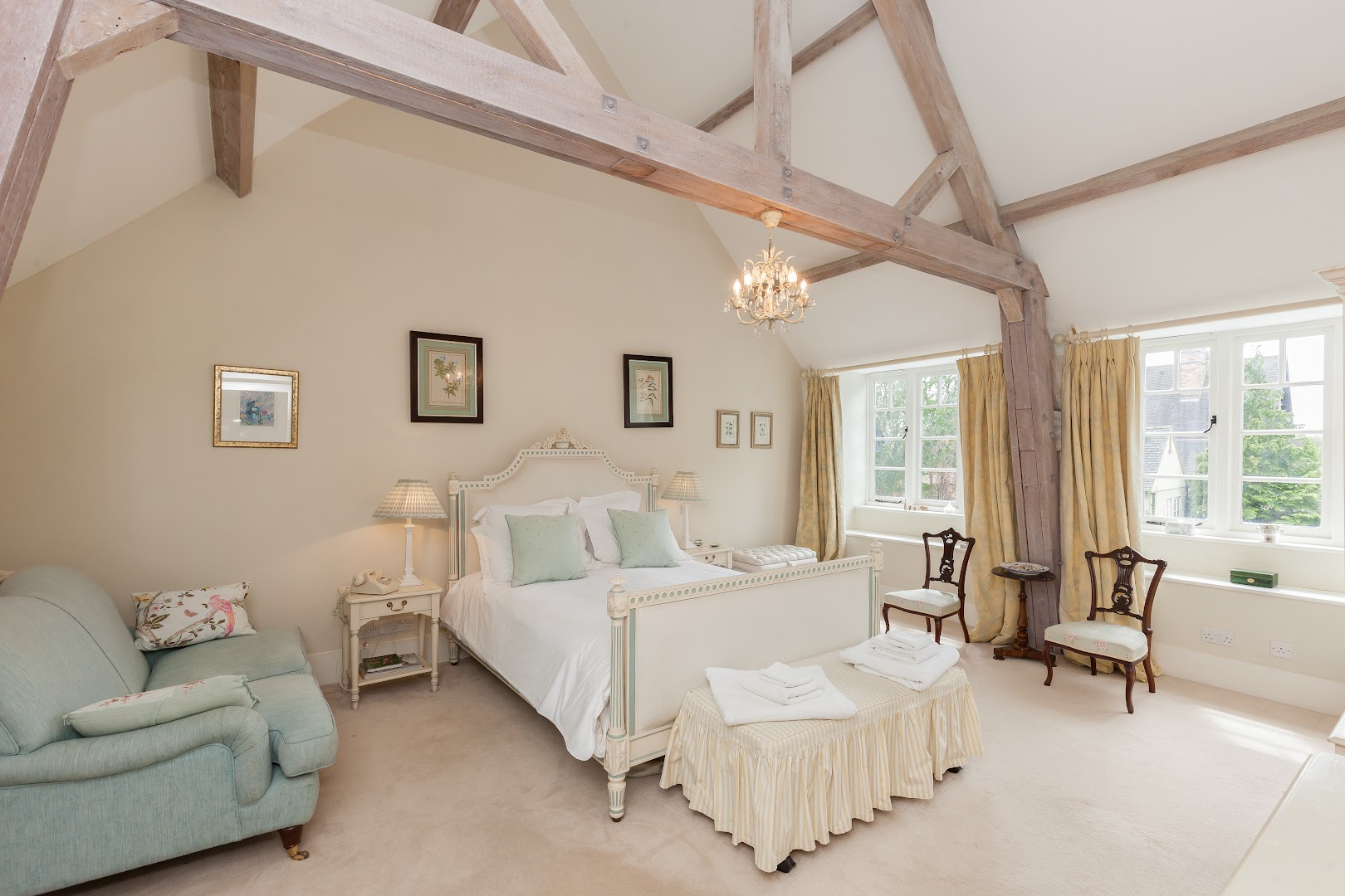 J & J Decorating — Photos 15